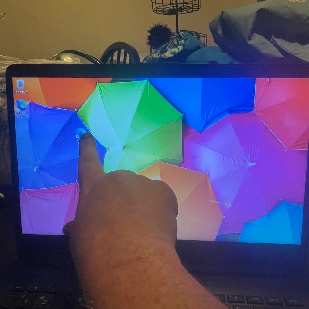 HP touch screen lap top computer